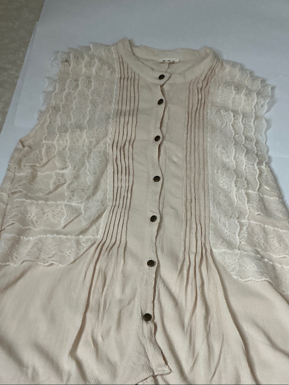 POL Cream Lace-Panel Button-Down Top